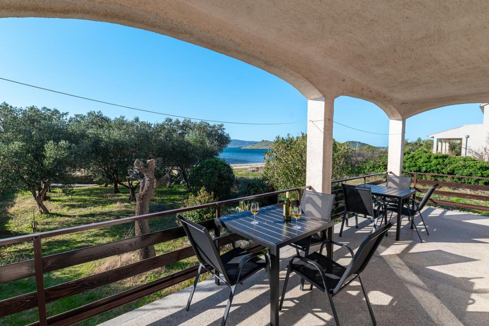 Beachfront Apartment Lostura Turanj Exterior foto